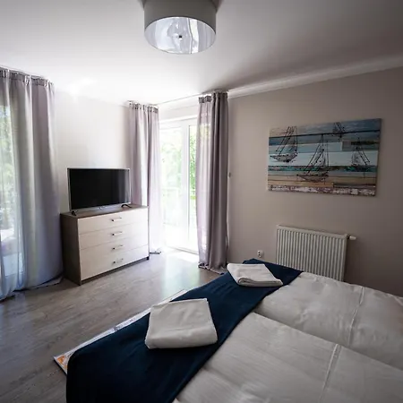 Feniks 12 - 63 M2 * Swinoujscie